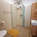 Gina Apartament Golaš